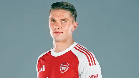 'Gyokeres và Isak là hai nỗi thất vọng lớn nhất Premier League'