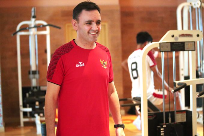 HLV Hector Souto của Indonesia từng làm trợ lý ở ĐT futsal Việt Nam - Ảnh: Phan Hồng 