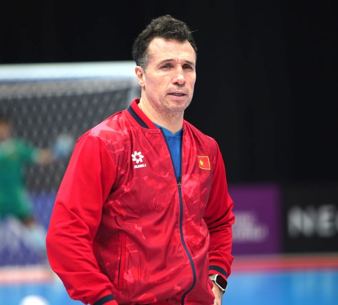HLV Diego GIustozzi của ĐT futsal Việt Nam. Ảnh: Phan Hồng 