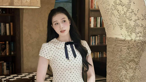 Hot girl bóng chuyền Hoàng Thảo đẹp không tì vết