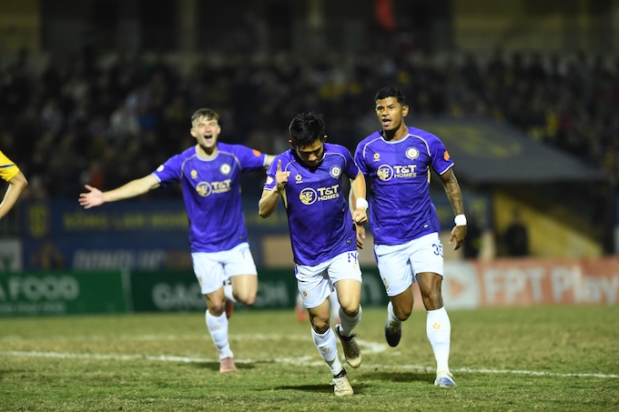 Hà Nội đang quyết có 3 điểm trong cuộc so T này. Ảnh: Đức Cường 