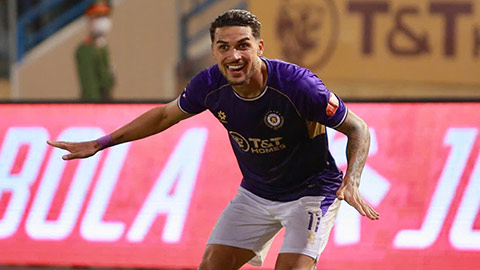 Đỗ Hoàng Hên ăn mừng như sao MU, chờ ghi bàn cho ĐT Việt Nam