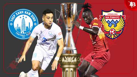 Simone Inzaghi celebrating with his Inter Milan players after beating Barcelona.