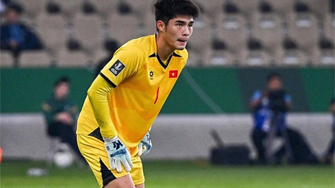 HAGL báo tin sốc về thủ môn Trung Kiên