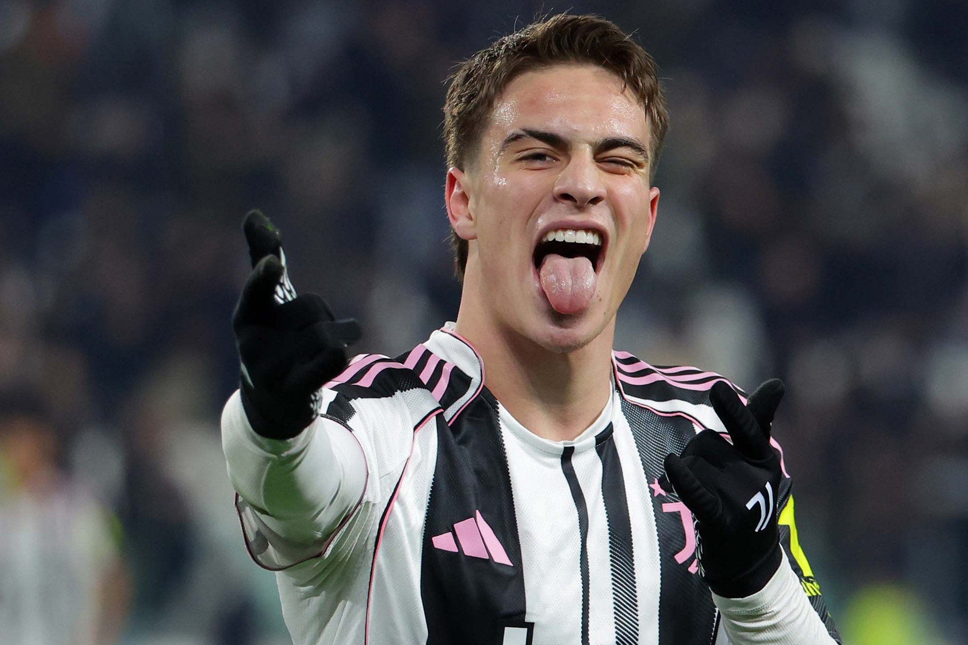 Juventus đã chính thức gia hạn hợp đồng với Kenan Yildiz