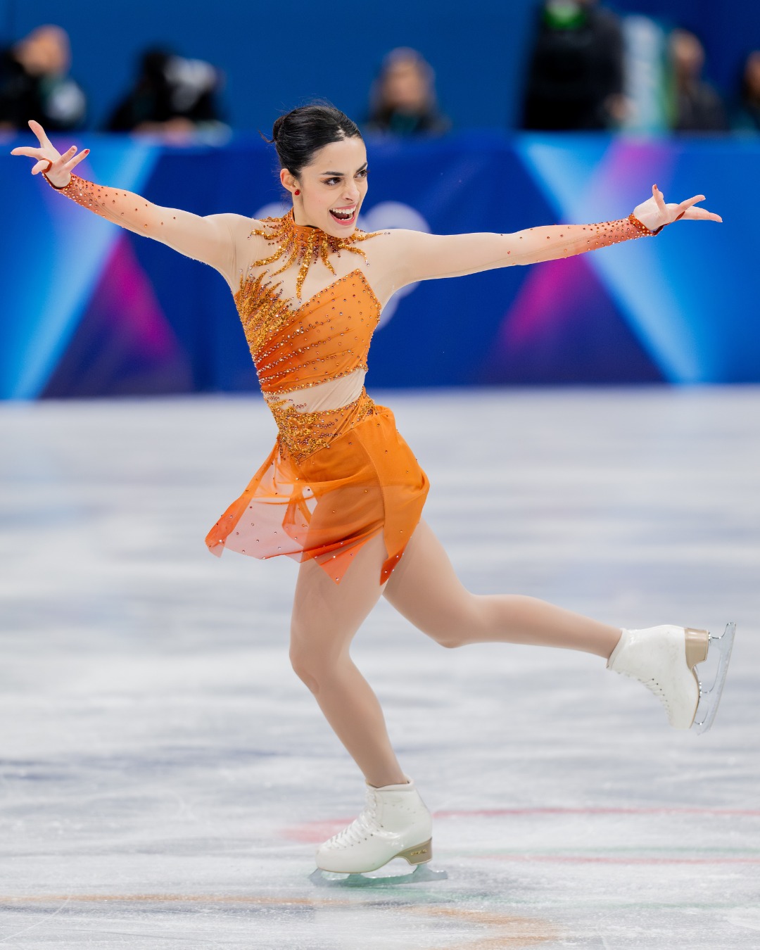 Madeline Schizas xinh đẹp, T năng và học rất giỏi