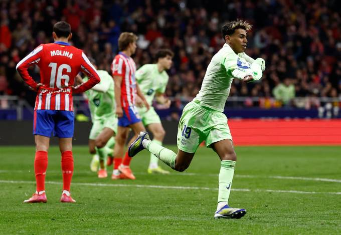 Màn ngược dòng đầy cảm xúc của Yamal và đồng đội