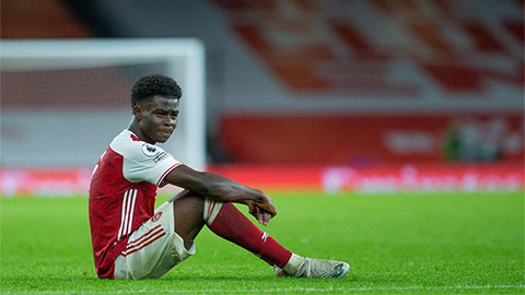 Bukayo Saka và những cầu thủ bất ngờ sa sút thảm hại mùa này
