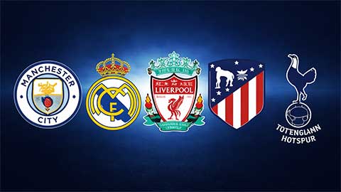 Simone Inzaghi celebrating with his Inter Milan players after beating Barcelona.