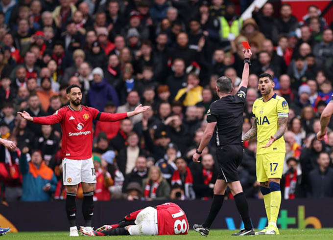 Romero từng chơi rất tệ khi Tottenham thua MU