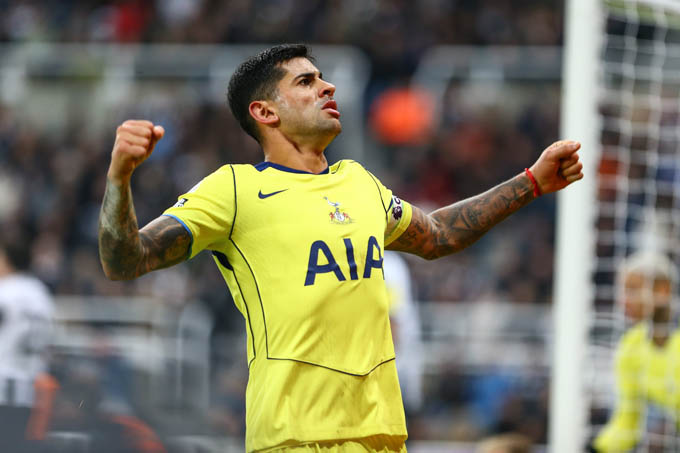 Romero đang được nhiều CLB để ý