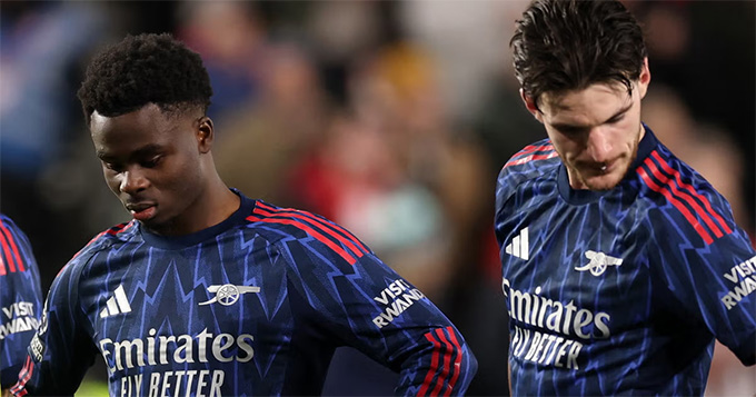 Đến lúc Arsenal "liệu cơm gắp mắm"?