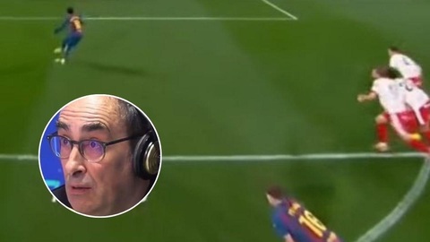 Simone Inzaghi celebrating with his Inter Milan players after beating Barcelona.