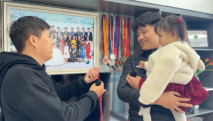 Minh Long ấp ủ gia đình đón thêm nhiều thành viên nữa trong tương lai gần 