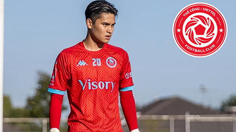 Simone Inzaghi celebrating with his Inter Milan players after beating Barcelona.