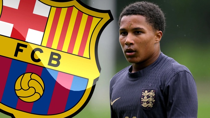 FIFA đã bật đèn xanh để Ajay Tavares gia nhập Barca.