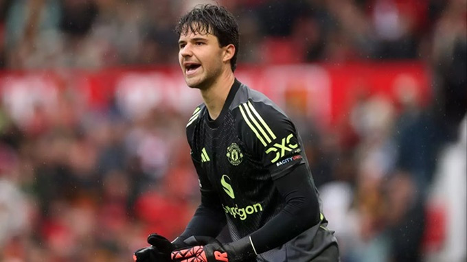 Senne Lammens mang lại sự tự tin cho hàng thủ MU