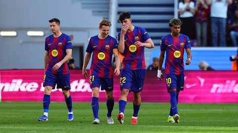 Với Marc Bernal, Barca đã tìm được 'một nửa' cho Frenkie de Jong