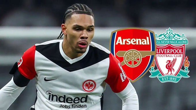 Nnamdi Collins được Liverpool và Arsenal theo đuổi