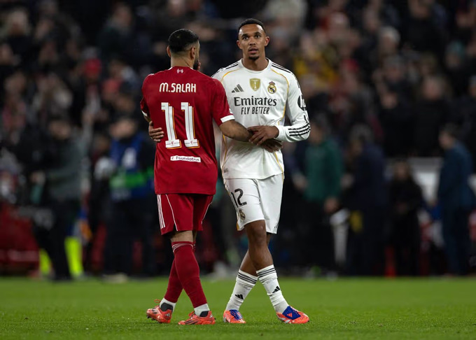 Alexander-Arnold từng đụng độ Liverpool ở vòng phân hạng