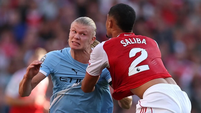 Haaland đang trở thành một cầu thủ toàn diện