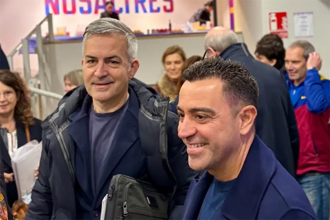 Huyền thoại Xavi ủng hộ Font ở cuộc bầu cử Barca