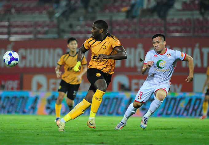 Thanh Hoá hoà đầy quả cảm - Ảnh: Phan Tùng