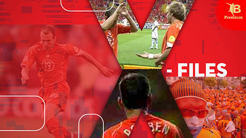 Simone Inzaghi celebrating with his Inter Milan players after beating Barcelona.