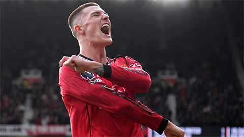 Cách Carrick 'mài sắc' Benjamin Sesko