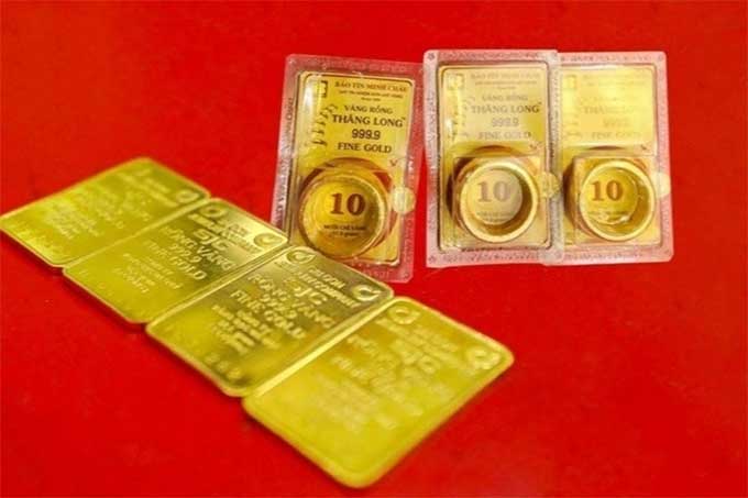 Giá vàng miếng SJC và DOJI đồng loạt tăng vọt