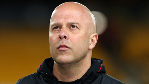 Arne Slot nói gì sau trận thua sốc của Liverpool trước Wolves?