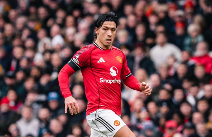 Martinez gặp vấn đề về sức khỏe nhưng không phải nghỉ thi đấu dài hạn 