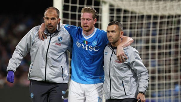 De Bruyne đã phải rời xa sân cỏ 4 tháng sau chấn thương không đáng có