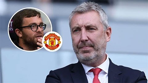 Simone Inzaghi celebrating with his Inter Milan players after beating Barcelona.