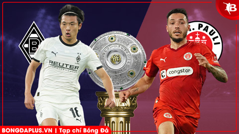 Simone Inzaghi celebrating with his Inter Milan players after beating Barcelona.