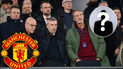 Simone Inzaghi celebrating with his Inter Milan players after beating Barcelona.