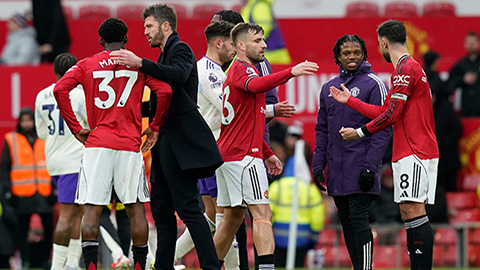 Quyết định then chốt của Carrick giúp MU đoạt 3 điểm