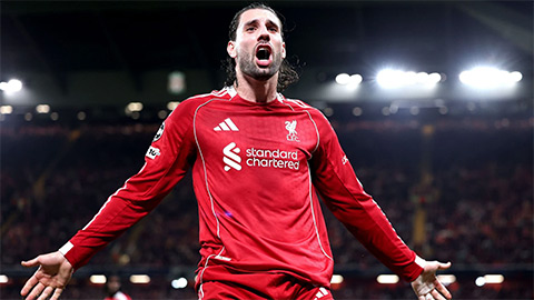 Szoboszlai đích thị là Steven Gerrard tái sinh