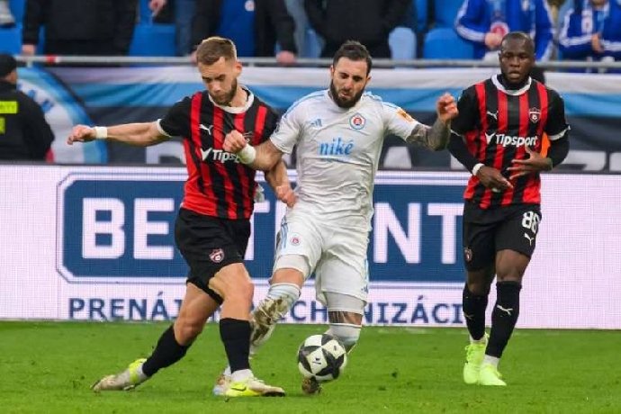 Nhận định Hacken vs Osters 21h30 ngày 17/08: Chia điểm