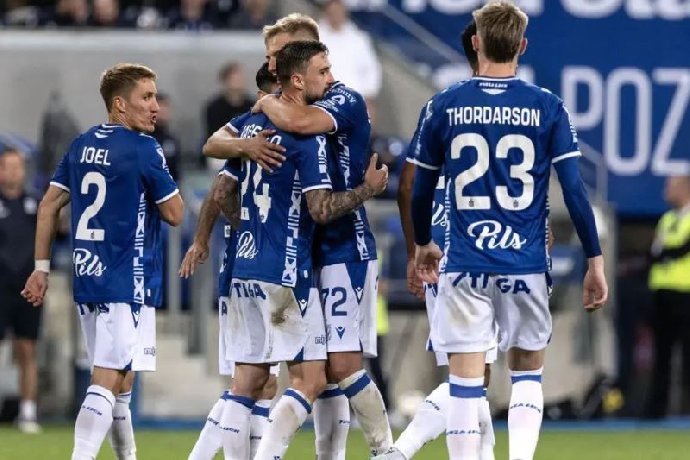  Nhận định Sigma Olomouc vs Lech Poznan 03h00 ngày 19/12: Khách lấn chủ