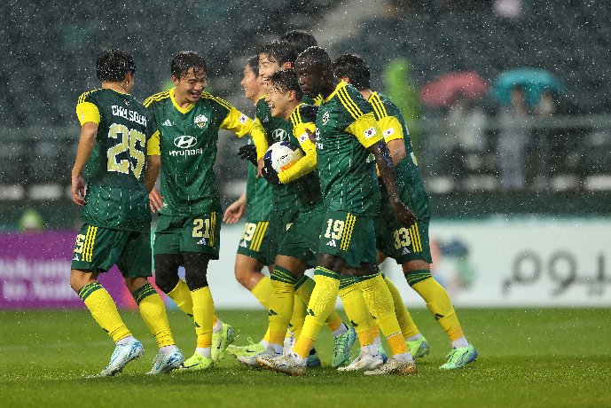  Nhận định Jeonbuk Hyundai Motors vs Anyang 17h30 ngày 8/8: Không thể ngăn cản