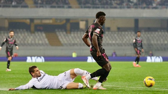  Nhận định Vitoria Guimaraes vs Nacional 3h45 ngày 3/1: Không thể không thắng