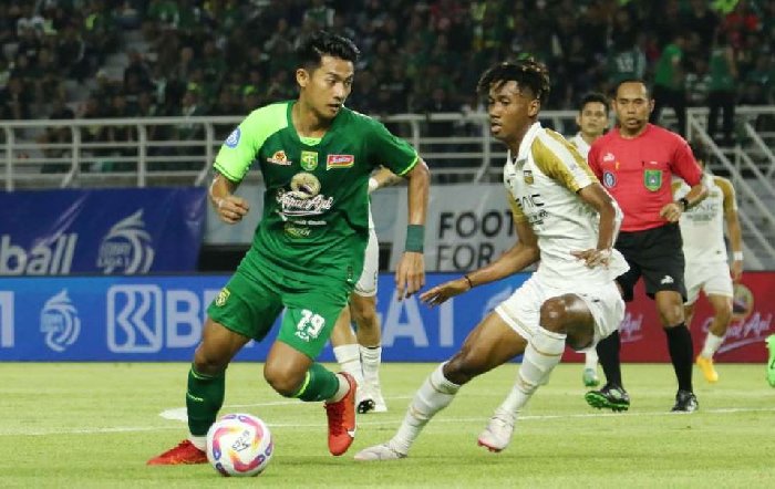  Nhận định PSBS Biak Numfor vs Persik Kediri 15h30 ngày 29/8: Đối thủ ngang sức