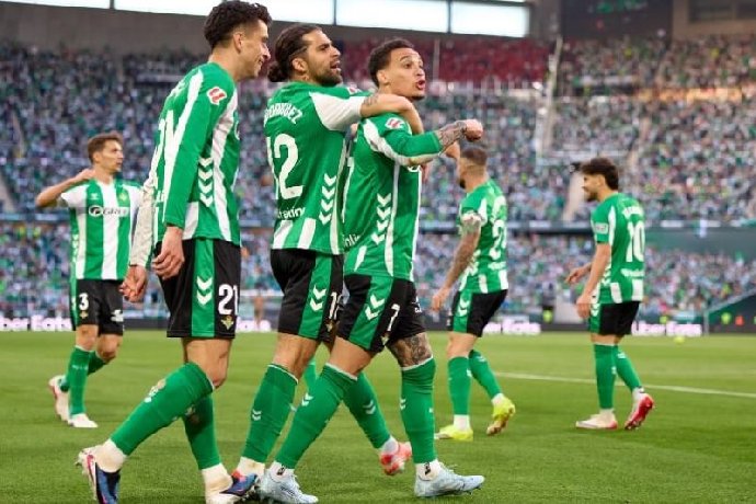  Nhật định phạt góc Panathinaikos vs Real Betis, 00h45 ngày 13/03