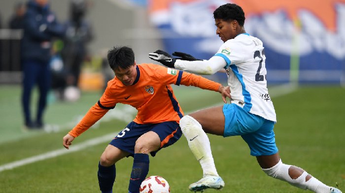  Nhận định Dalian Yingbo vs Qingdao Hainiu 18h00 ngày 3/8: Phong độ đối lập
