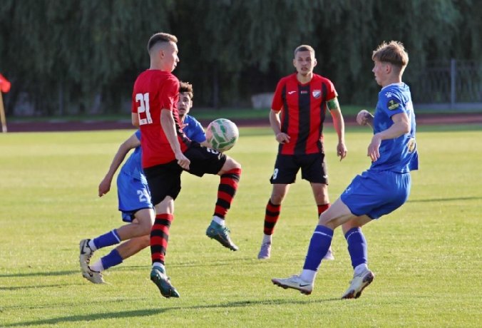 Nhận định Belshina Babruisk vs Molodechno, 22h15 ngày 14/7: Hai kẻ tệ hại Nhận định Belshina Babruisk vs Molodechno, 22h15 ngày 14/7: Hai kẻ tệ hại