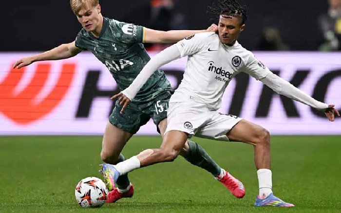  Nhận định Eintracht Frankfurt vs Tottenham 3h00 ngày 29/1: Niềm vui cho Gà Trống
