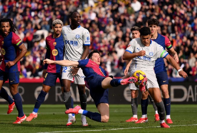  Nhận định Barcelona vs Alaves, 22h15 ngày 29/11: Thắng lợi nhọc nhằn