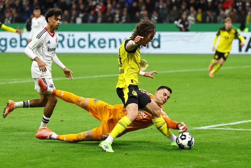 Nhận định Frankfurt vs Dortmund 2h30 ngày 10/1: Khải hoàn trên đất khách - Ảnh 1