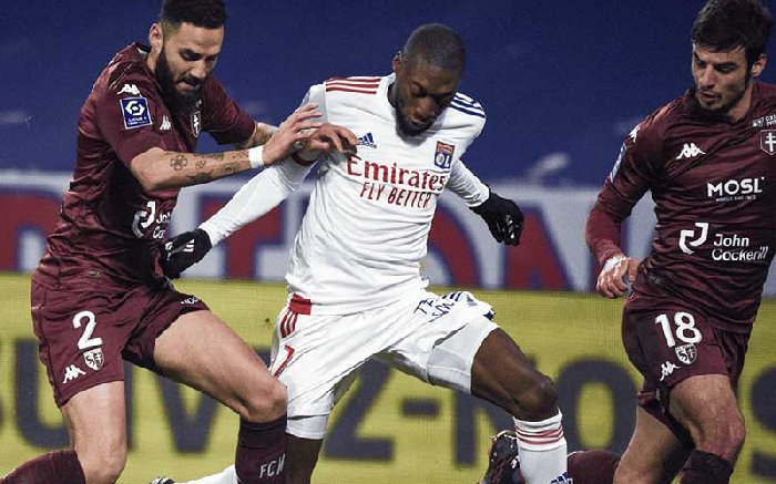  Nhận định Lyon vs Metz 2h05 ngày 24/8: Phong độ trái ngược